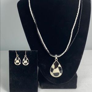 Black White Beaded Pendant Necklace & Earrings